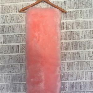 Pink Faux Fur Wedding Wrap